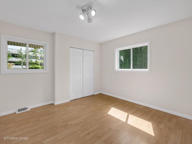 19W100 22nd Street, Lombard, IL 60148