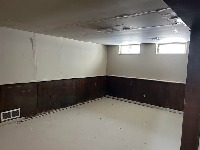 4110 Leerda Street, Flint, MI 48504