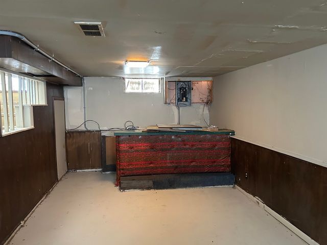 4110 Leerda Street, Flint, MI 48504