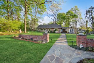 8 N Wodenethe Drive, Beacon, NY 12508