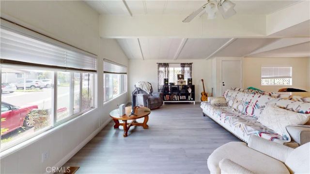 19361 Brookhurst 146, Huntington Beach, CA 92646