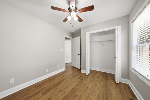 523 Turner Reynolds Ct, Clarksville, TN 37043