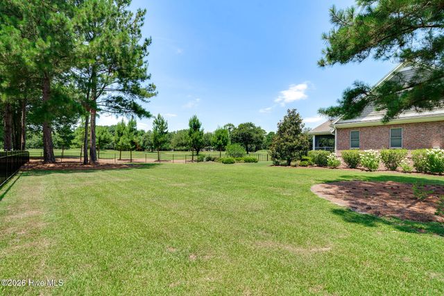124 Cedar Point Drive, Wallace, NC 28466