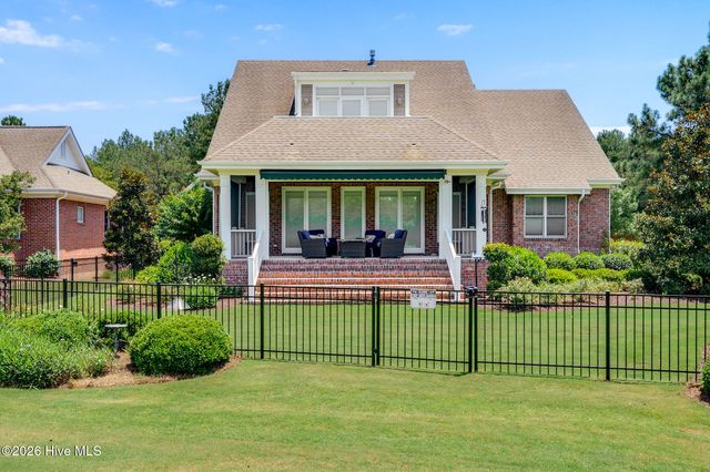 124 Cedar Point Drive, Wallace, NC 28466