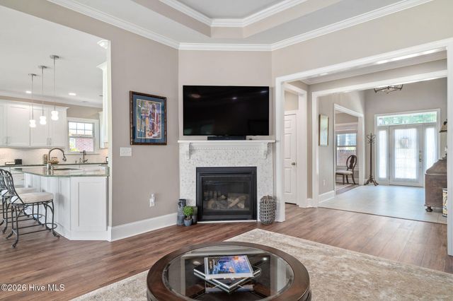 124 Cedar Point Drive, Wallace, NC 28466