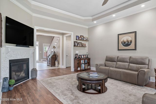 124 Cedar Point Drive, Wallace, NC 28466