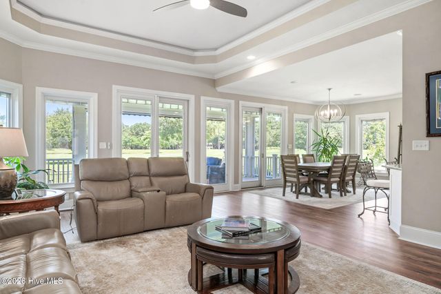 124 Cedar Point Drive, Wallace, NC 28466