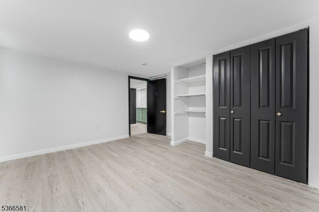 181 Winfield Ave, Jersey City, NJ 07305