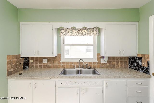 2834 Wyndale Road, Toledo, OH 43613