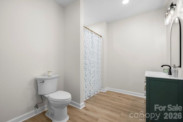 106 Royalwood Drive, Lenoir, NC 28645