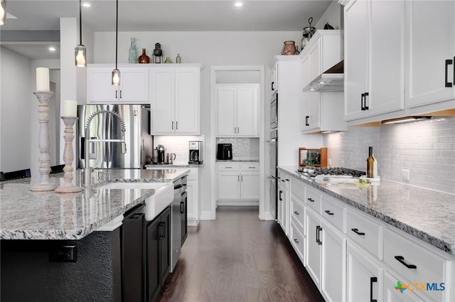 621 Altea Drive, Leander, TX 78641