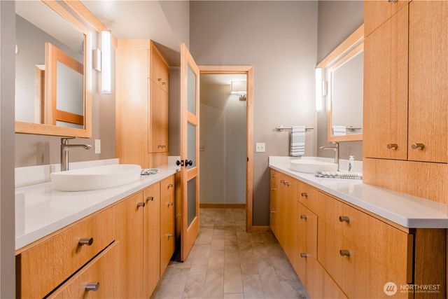 123 Hiline Road, Bellingham, WA 98229