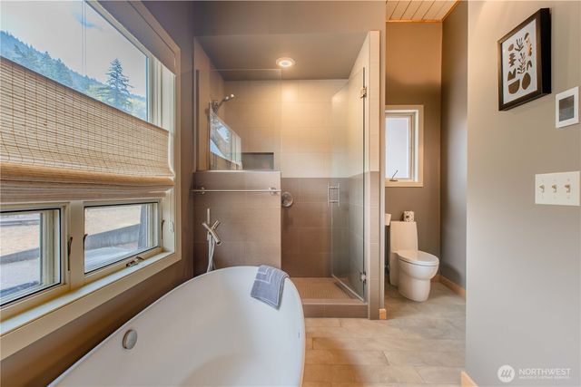 123 Hiline Road, Bellingham, WA 98229