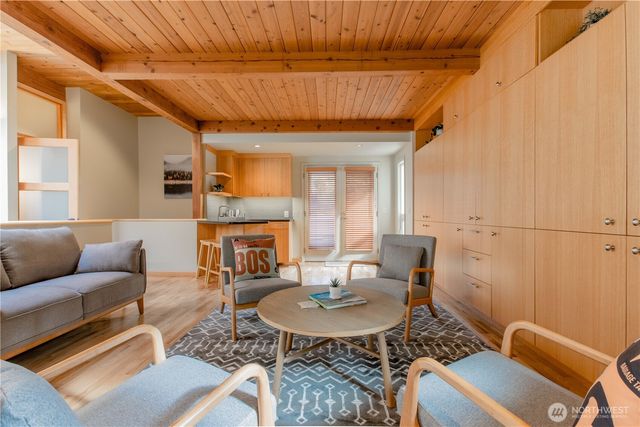 123 Hiline Road, Bellingham, WA 98229