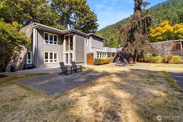 123 Hiline Road, Bellingham, WA 98229
