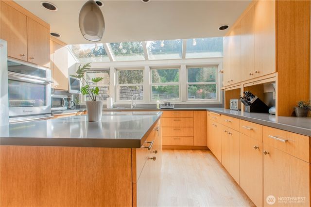 123 Hiline Road, Bellingham, WA 98229