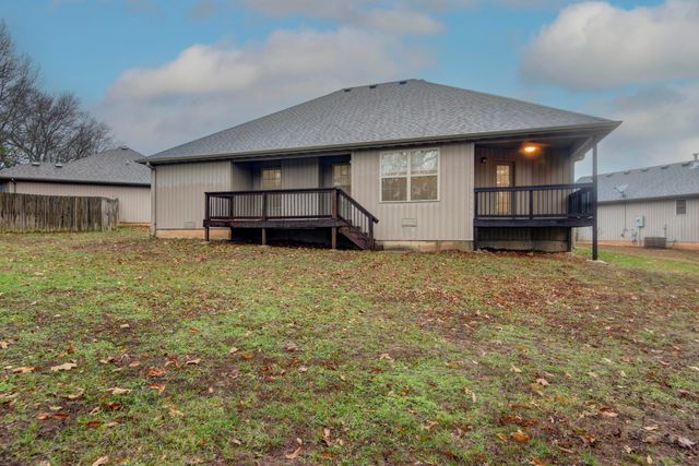 5798 S Meadowbrook Avenue, Springfield, MO 65810