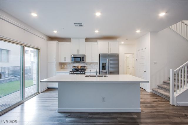 600 North Carriage Hill Drive 1179, Las Vegas, NV 89138