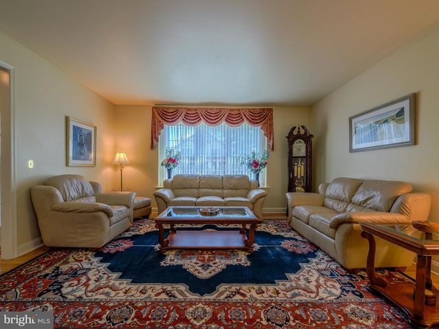 226 E BENEDICT AVE, Havertown, PA 19083