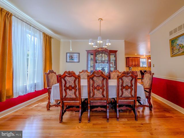 226 E BENEDICT AVE, Havertown, PA 19083