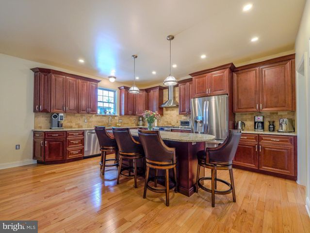 226 E BENEDICT AVE, Havertown, PA 19083