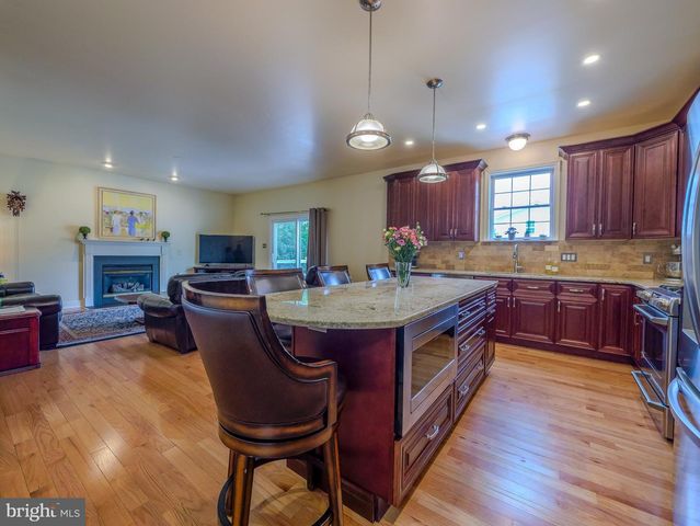 226 E BENEDICT AVE, Havertown, PA 19083