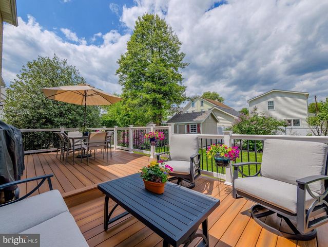 226 E BENEDICT AVE, Havertown, PA 19083