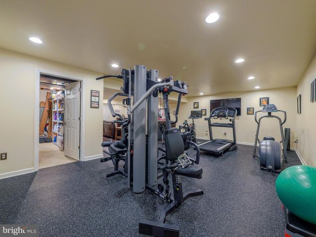226 E BENEDICT AVE, Havertown, PA 19083