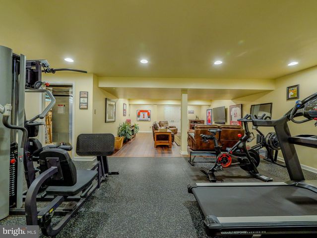 226 E BENEDICT AVE, Havertown, PA 19083