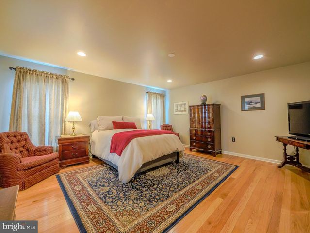 226 E BENEDICT AVE, Havertown, PA 19083