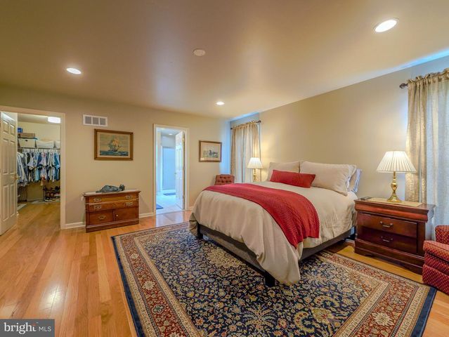 226 E BENEDICT AVE, Havertown, PA 19083