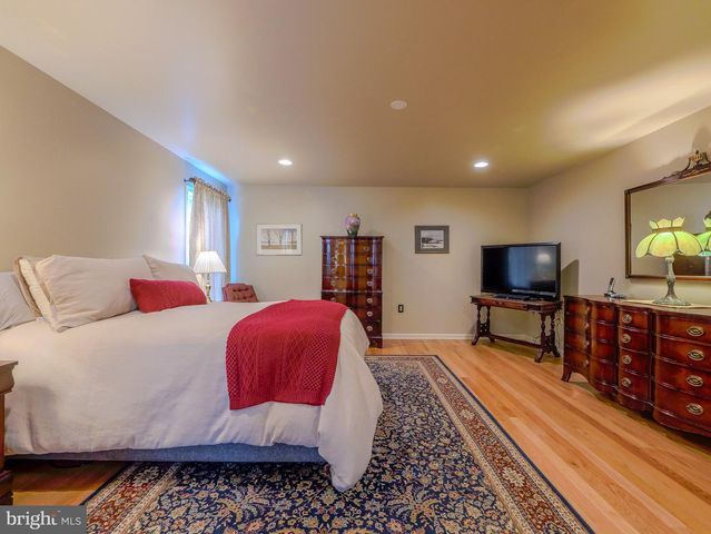 226 E BENEDICT AVE, Havertown, PA 19083