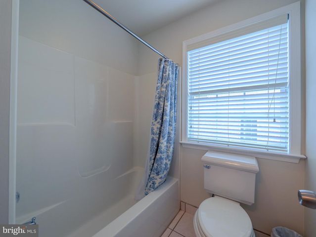 226 E BENEDICT AVE, Havertown, PA 19083