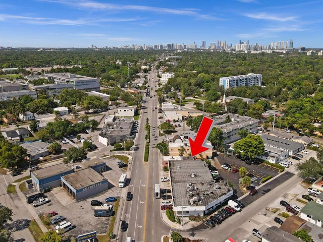 12831 W Dixie Highway, North Miami, FL 33161