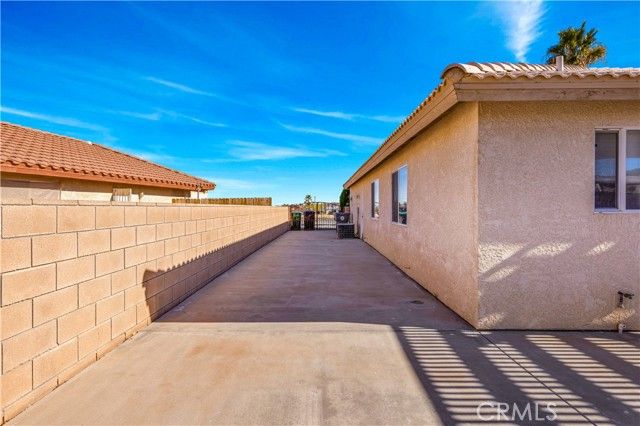7748 Megan Court, Yucca Valley, CA 92284