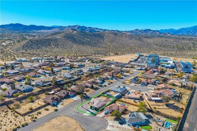 7748 Megan Court, Yucca Valley, CA 92284