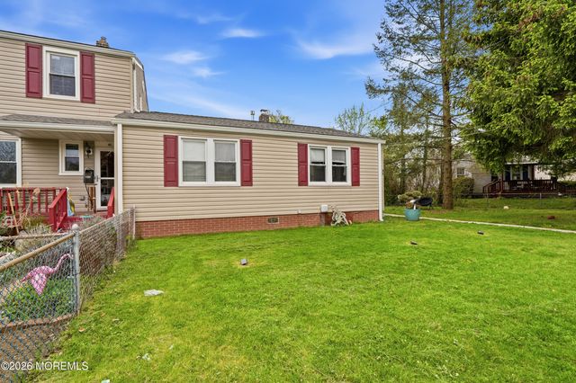 48 Barker Avenue, Shrewsbury Twp, NJ 07724