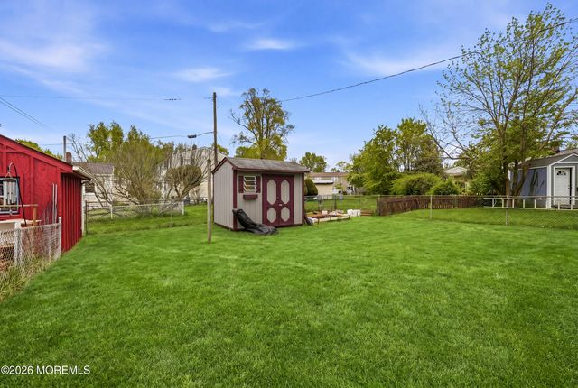 48 Barker Avenue, Shrewsbury Twp, NJ 07724