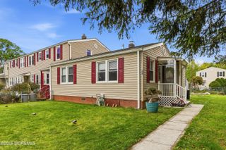 48 Barker Avenue, Shrewsbury Twp, NJ 07724