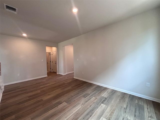 156 Coleto TRL, Bastrop, TX 78602