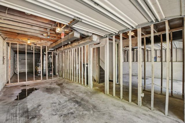5659 Whispering Pines Road, Mableton, GA 30126