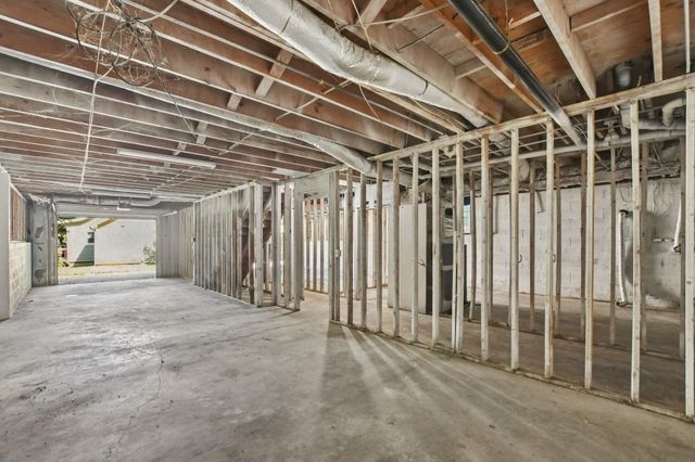 5659 Whispering Pines Road, Mableton, GA 30126