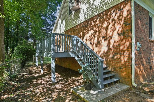 5659 Whispering Pines Road, Mableton, GA 30126