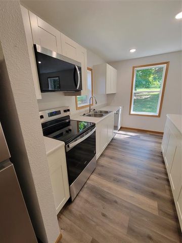 3315 Darryl Lane, Eau Claire, WI 54703
