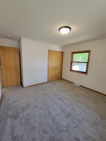 3315 Darryl Lane, Eau Claire, WI 54703