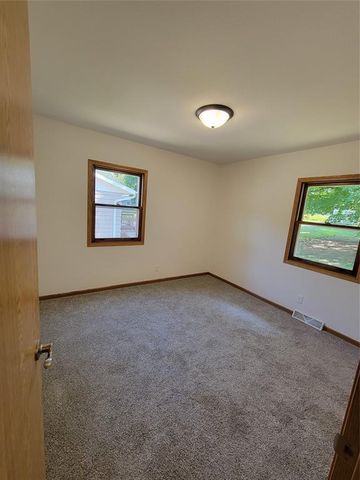 3315 Darryl Lane, Eau Claire, WI 54703