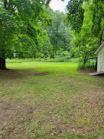 3315 Darryl Lane, Eau Claire, WI 54703