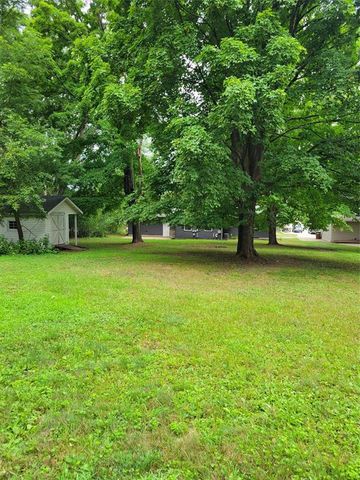3315 Darryl Lane, Eau Claire, WI 54703