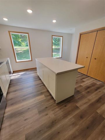 3315 Darryl Lane, Eau Claire, WI 54703