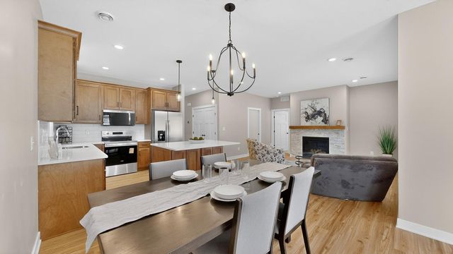 1845 Hadley Hills Drive NE, Rochester, MN 55906